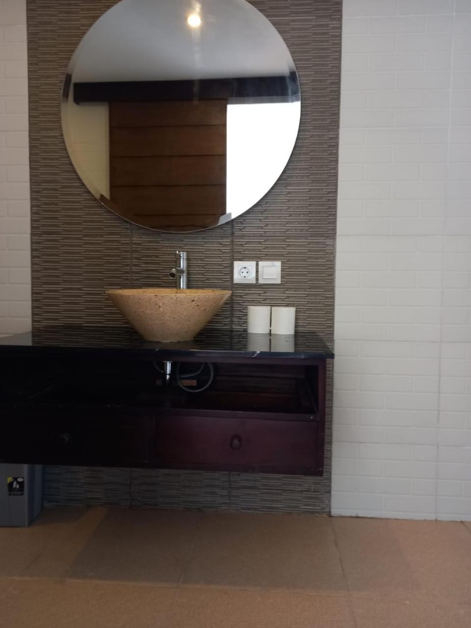 Rumah Wj Rooms And Suites Uluwatu  Exterior photo